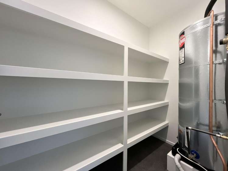 26 Accadia Drive 11103_15