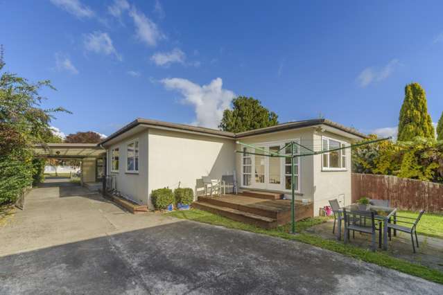 123 Long Melford Road Awapuni_1