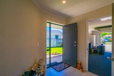 37 Mary Ellen Place_3