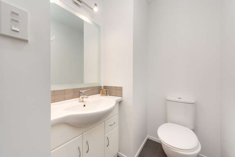 12 Tilby Drive Matua_16