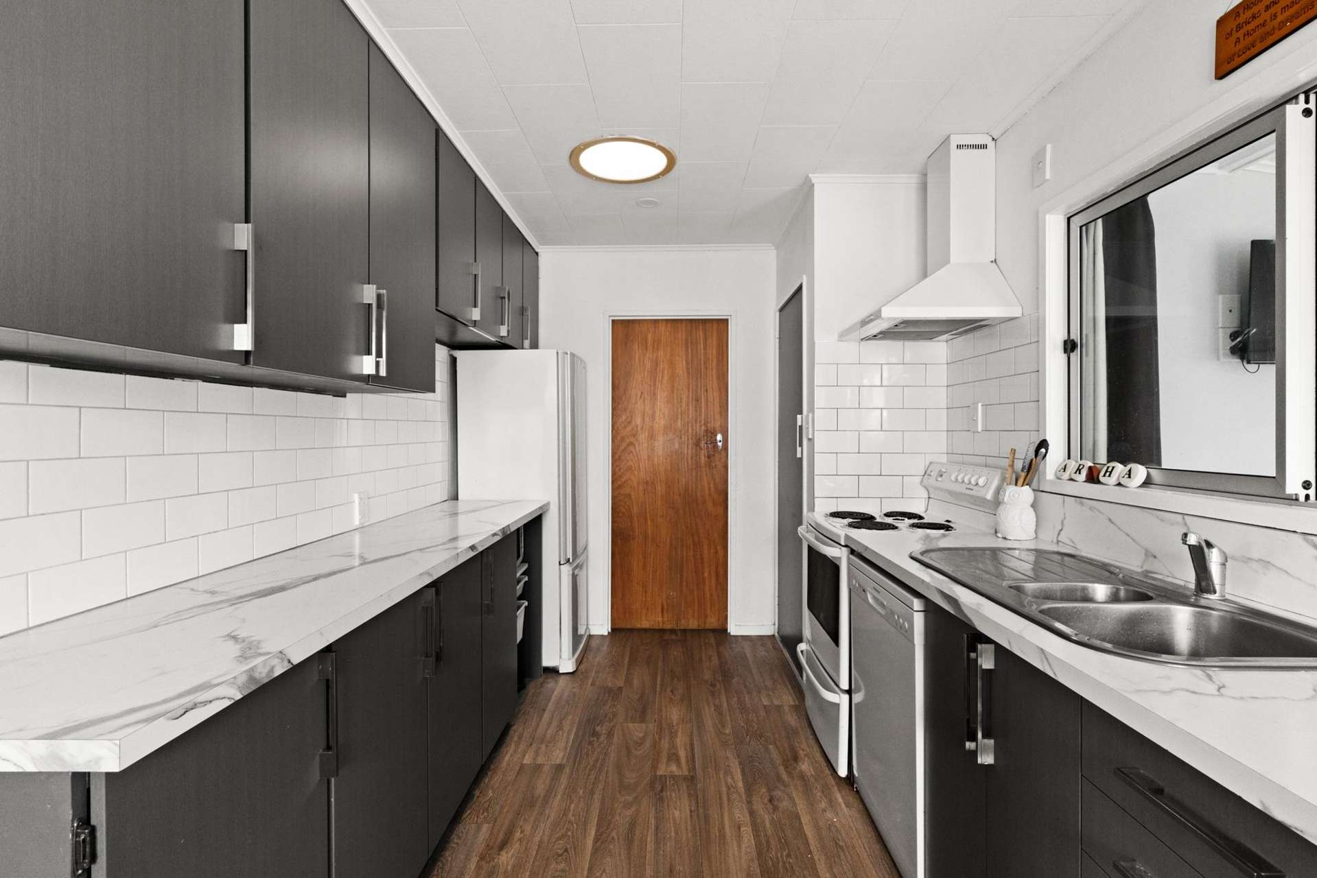 41 Liverpool Crescent Tamatea_0