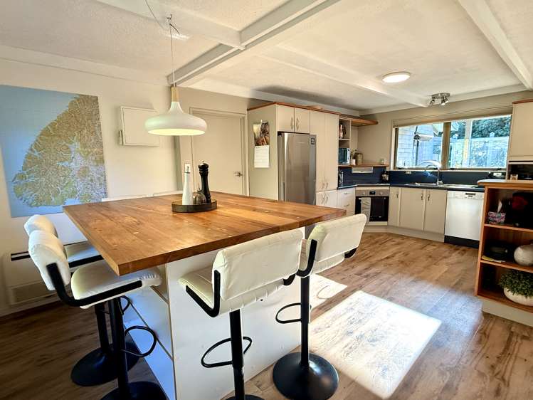 75 Oreti Road Otatara_9