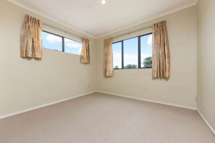 1 Triumph Road Flat Bush_7