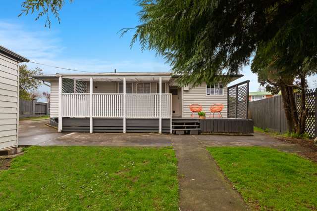 25 Joanne Crescent Pukehangi_2