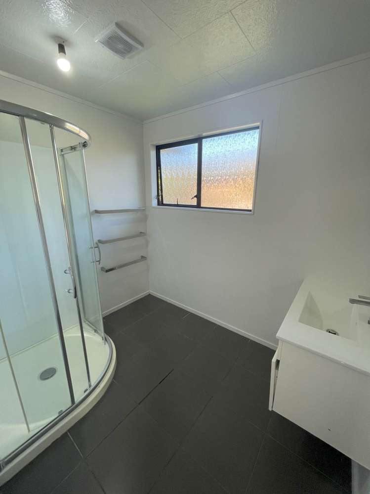 2/425 Blockhouse Bay Road Blockhouse Bay_9