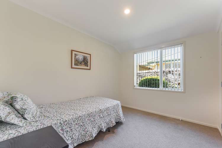 12 Harriet Court Richmond_11