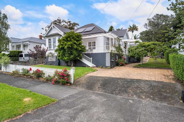 122 Grange Road Mount Eden_21