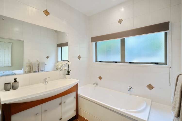 21 Amoka Crescent Parklands_12