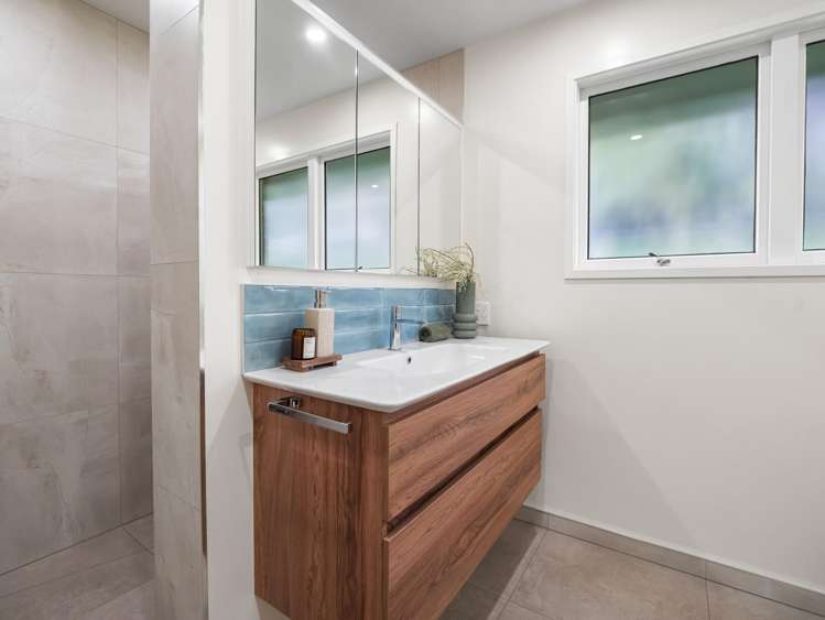 10 Muritai Terrace Mount Pleasant_19