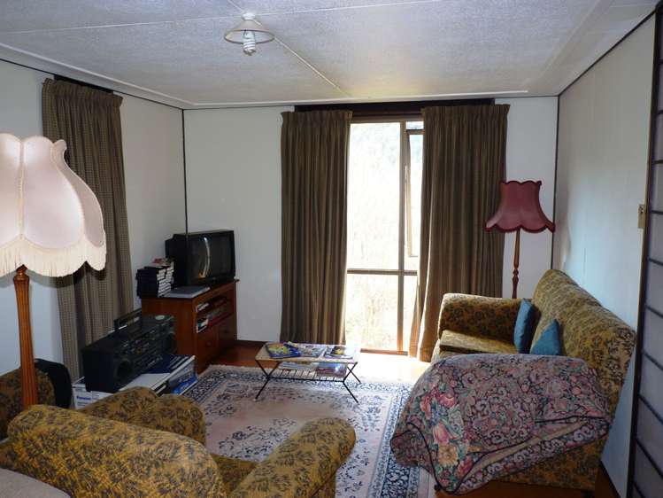 67 Village Loop Road Waipori Falls_8