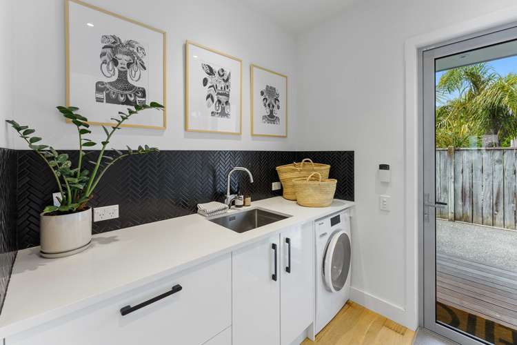 31 Rauparaha Street Waikanae Beach_15