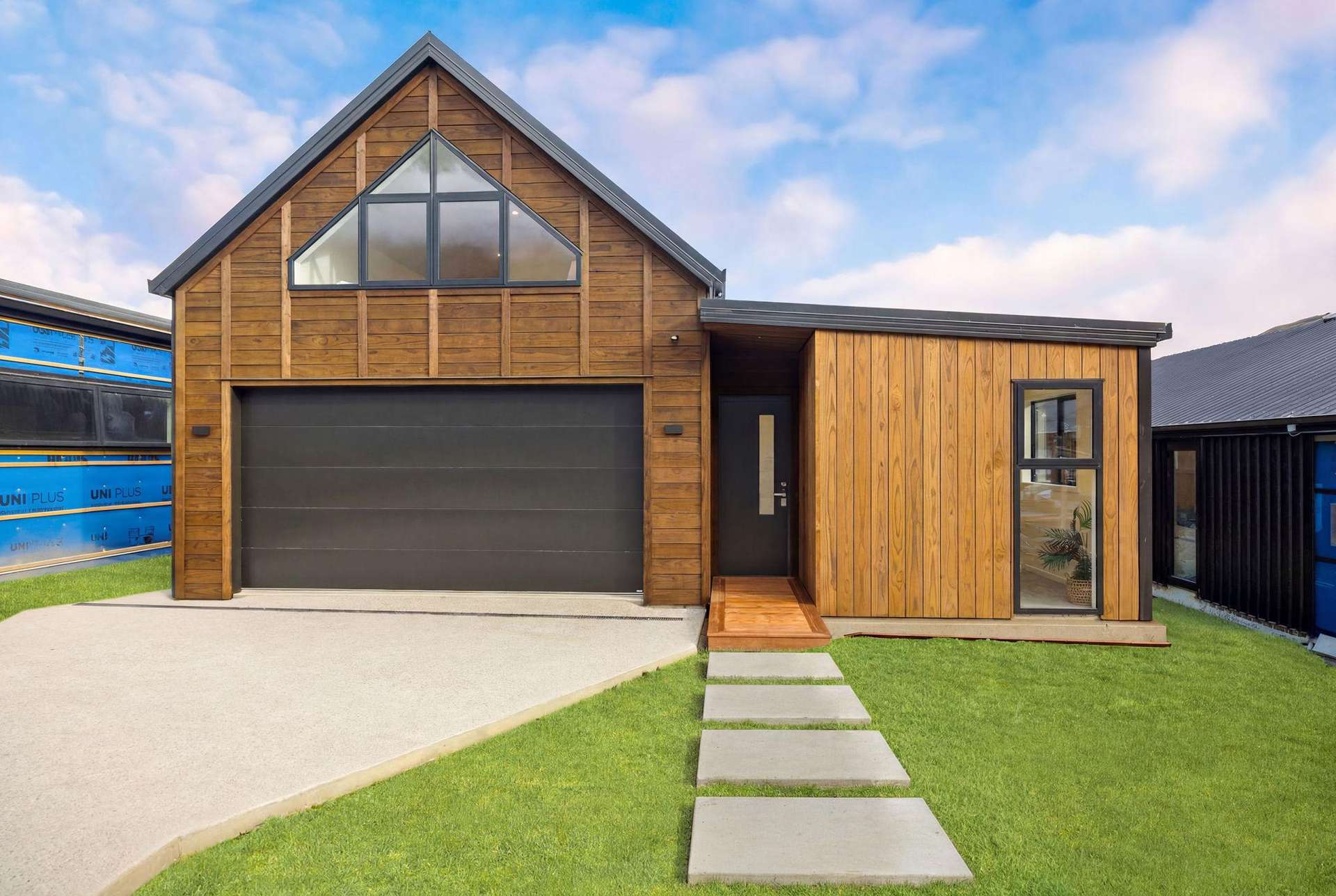 5 Rowe Drive, Hanley's Farm Jacks Point_0