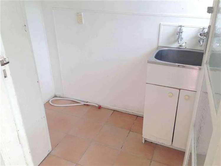 1/27 Castaing Crescent Te Atatu South_10