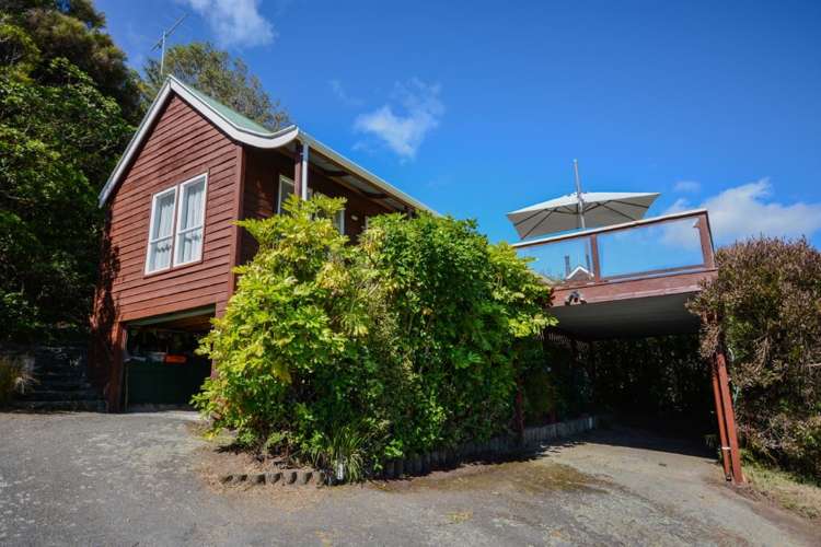 17 Settlers Hill Akaroa_31