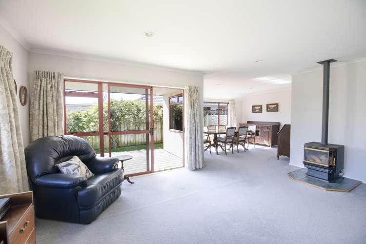 8 Gresham Place Taradale_8