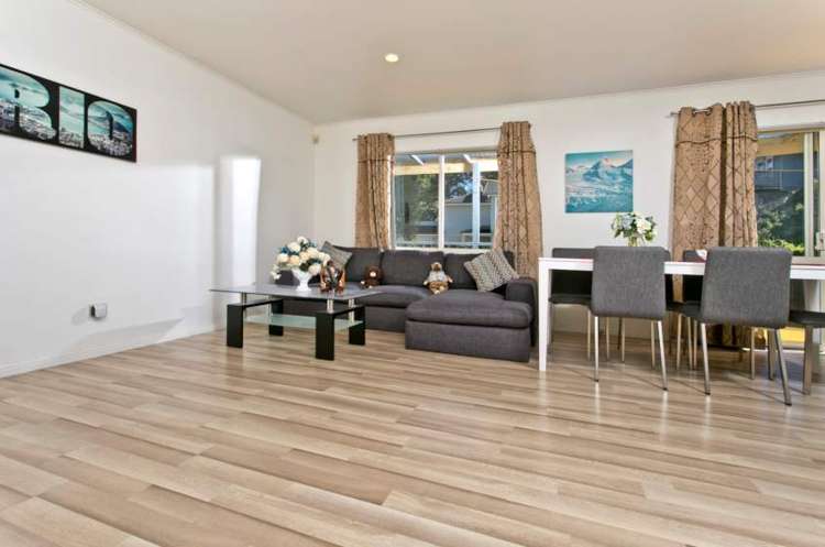 1a/66 Seaview Road Glenfield_4