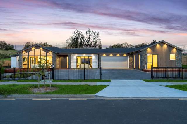 Elegant Home + Legal Income