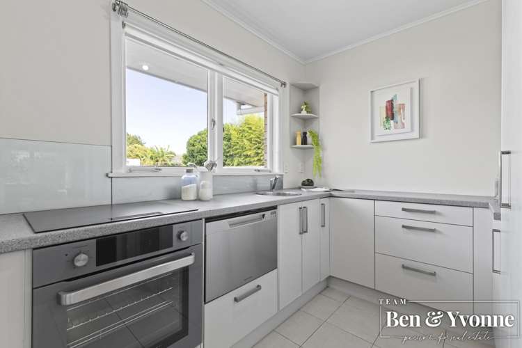 2/12 Robert Street Ellerslie_4