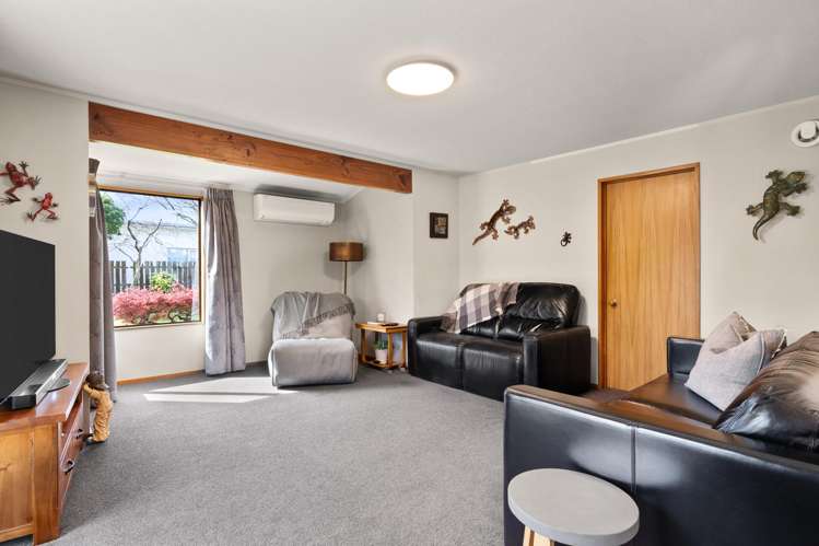 6 Emlen Place Mosgiel_2