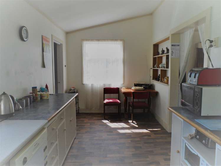 27 High Street Hawarden_7