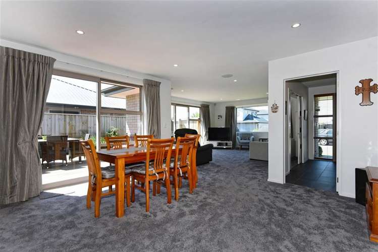 8 Benedict Street Aidanfield_20