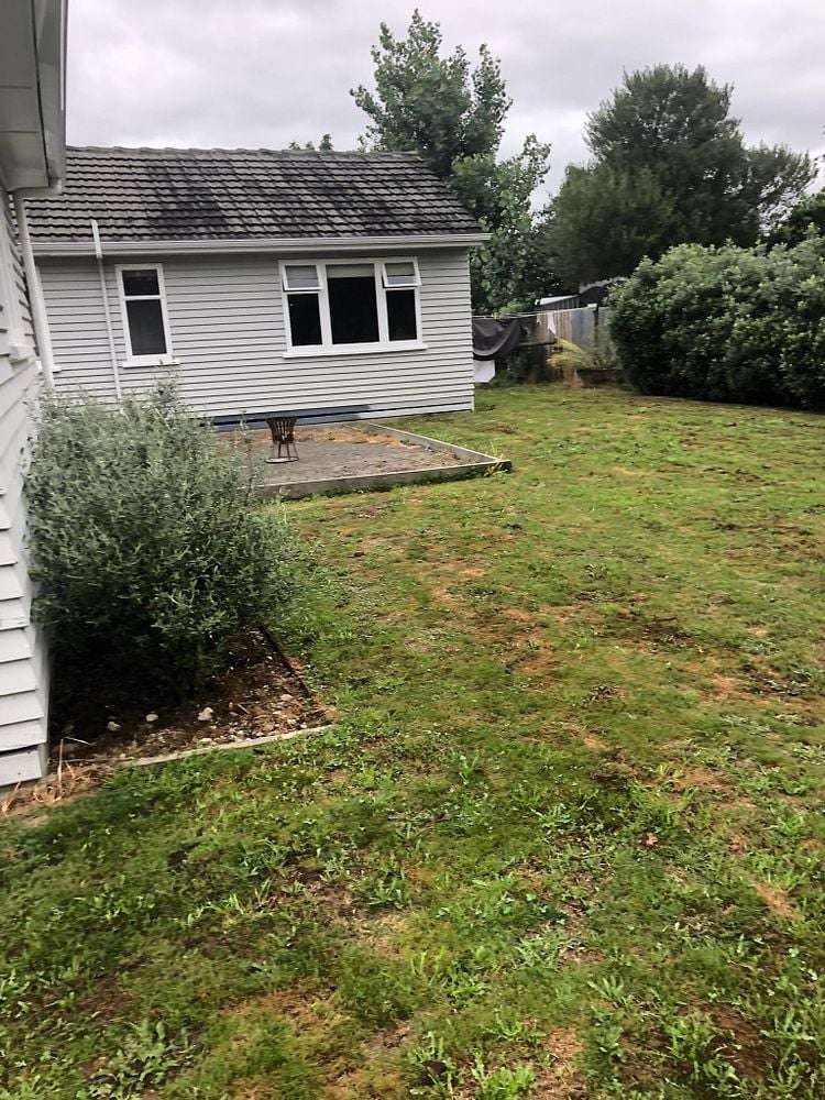 427 High Street South Carterton_19