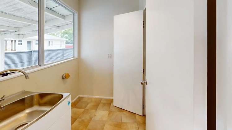 58 Roberts Avenue 1194_11