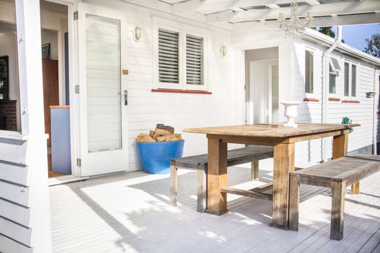 21 Harpham Street Taradale_23