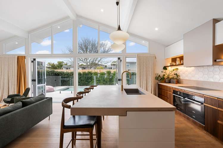 15 Ripon Crescent Meadowbank_5