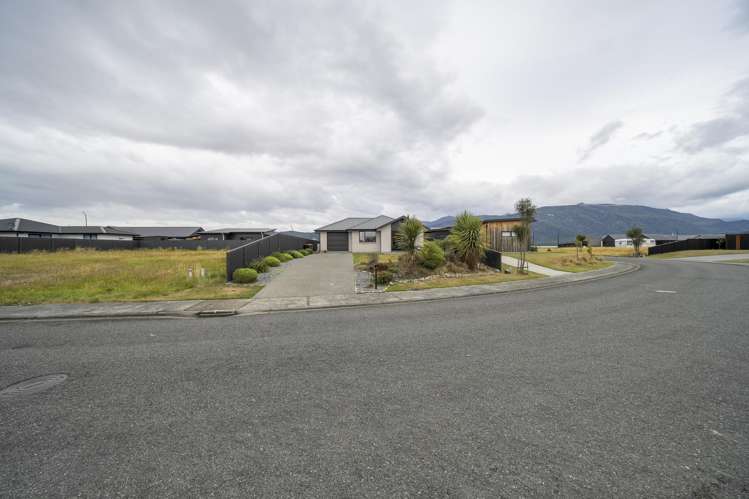 9 Wapiti Drive Te Anau_18