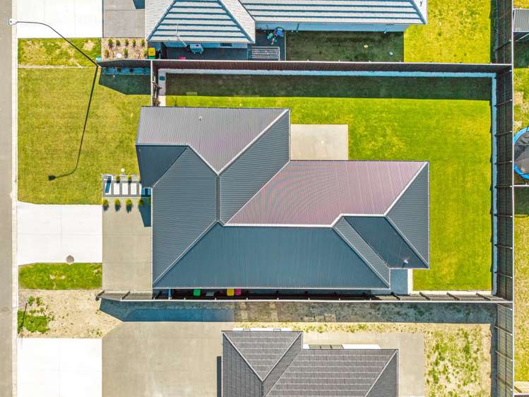 10 Weaver Street Woodend_19