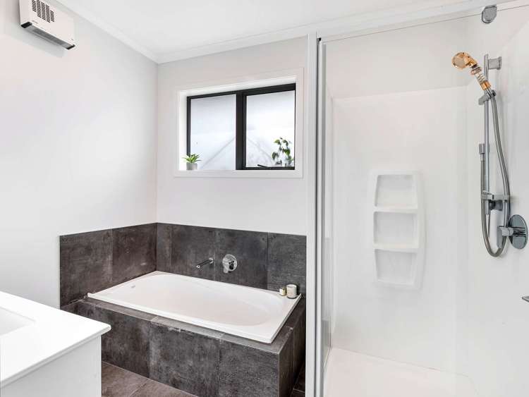 34 Varsity Heights Fitzherbert_27