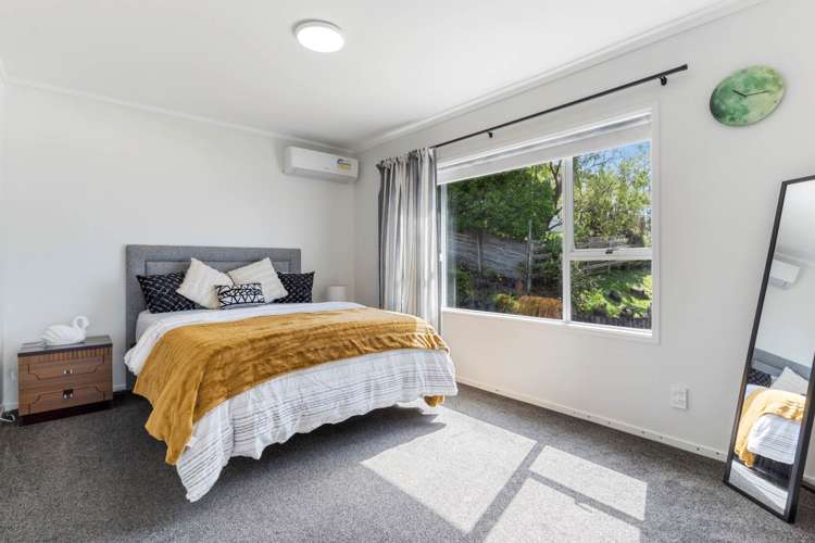 2/51a Target Road Totara Vale_5