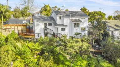 134 Eskdale Road_2