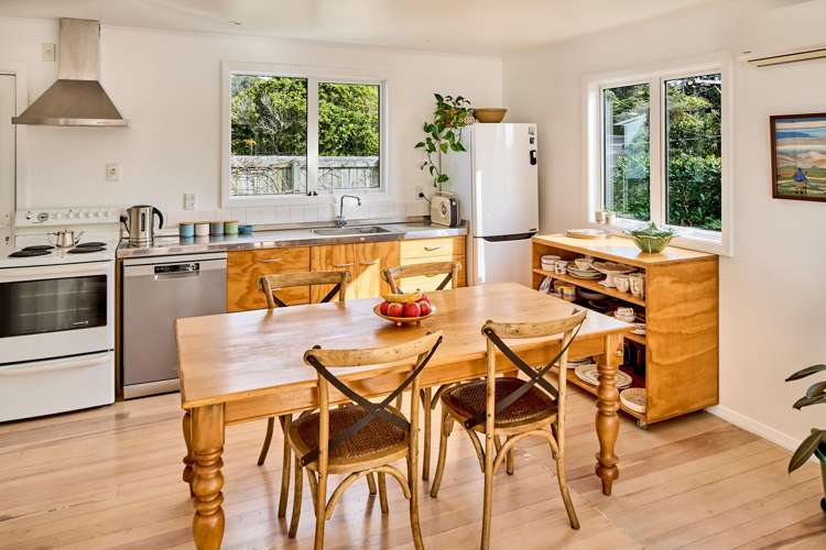 122 Muri Road Pukerua Bay_6