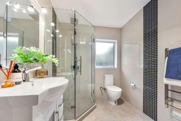 33c Cliff View Drive Green Bay_11