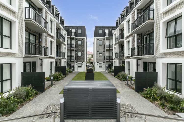 5c/16 Constable Street Newtown_13