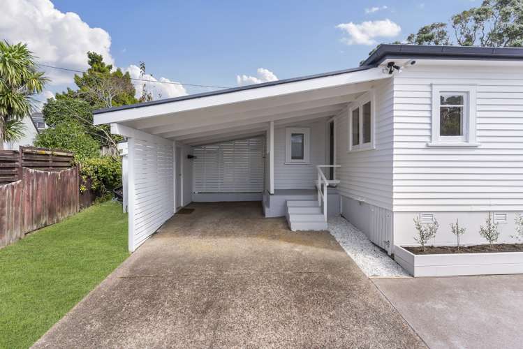 1/8 West Lynn Road Titirangi_18