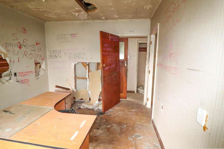 111 Currie Street Thames_22