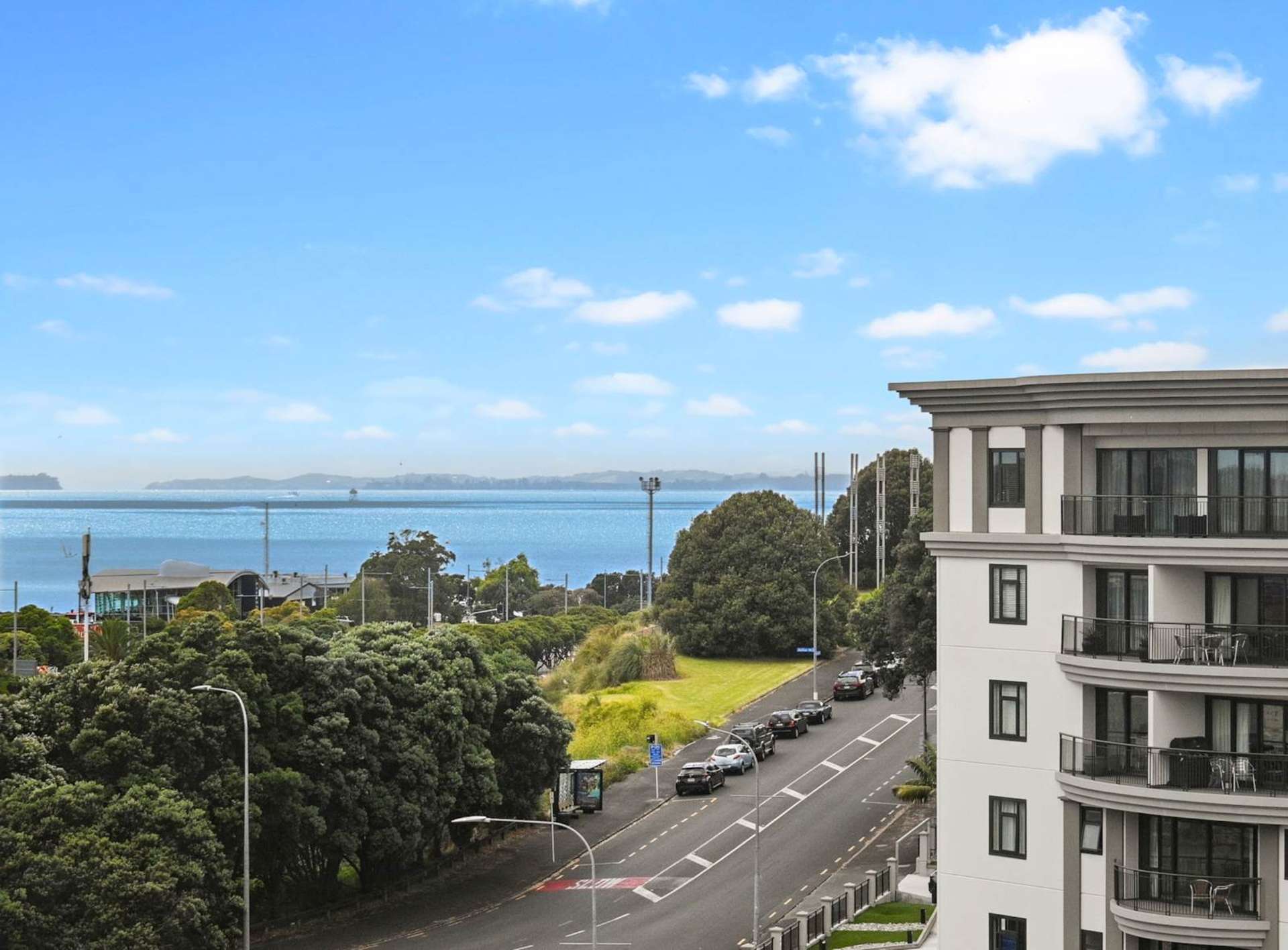 806/86 The Strand Parnell_0