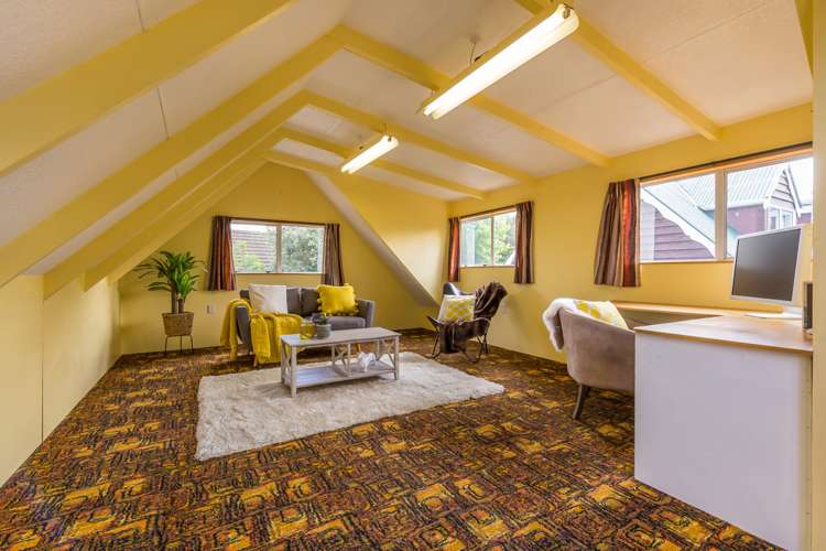 19 Tod Place Lincoln_16