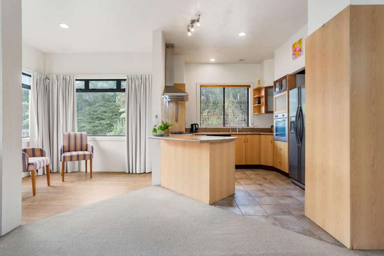 1 Governors Heights Whangamata_6