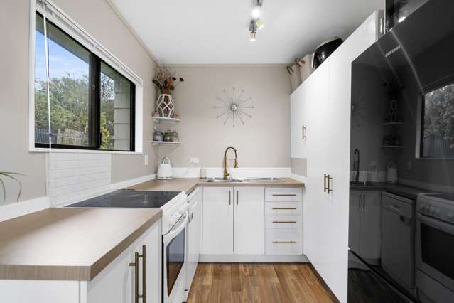 12 Dunrobbin Place Gate Pa_2