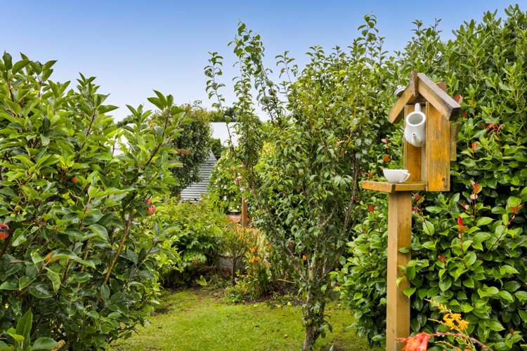 240 Egmont Street Patea_11