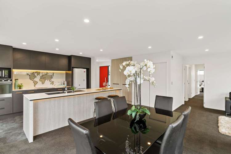 16 Mary Carpenter Avenue Yaldhurst_2