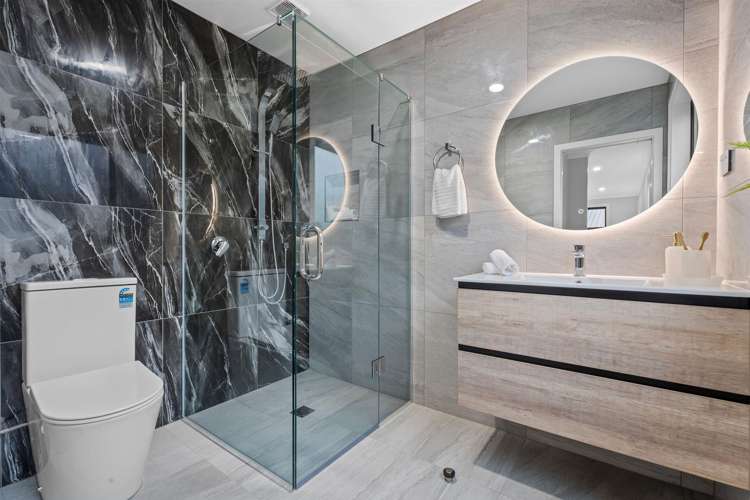 53 Earp Crescent Chartwell_12