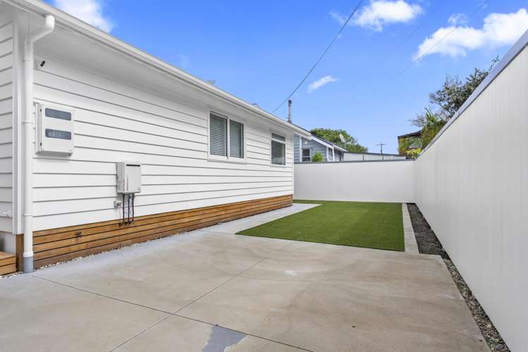 178 Beach Road Onerahi_25
