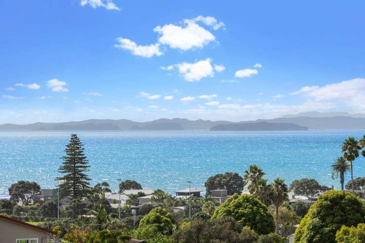 89e William Bayes Place Red Beach_21