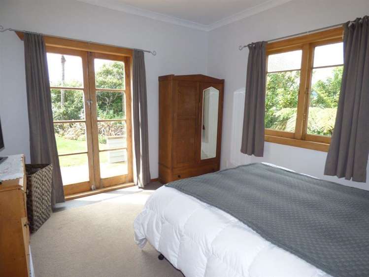 1233 Te Waitere Road Taharoa_14