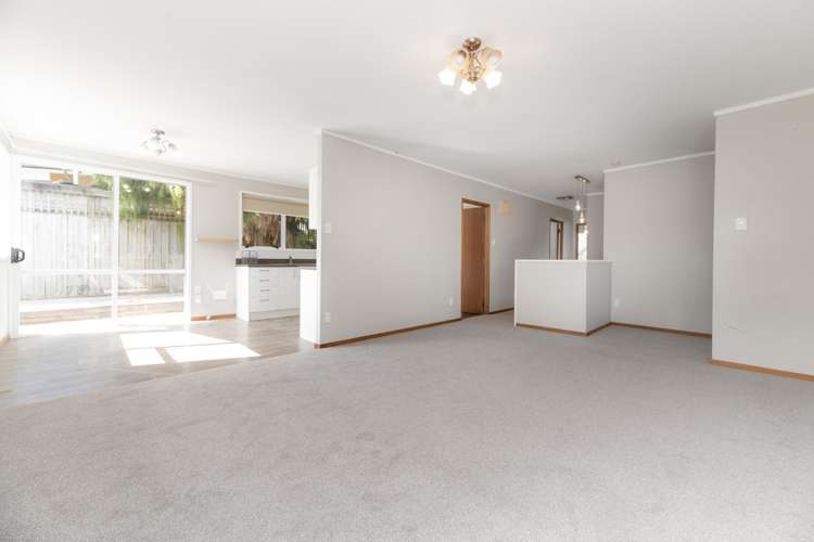 14 Florence Daly Place Mt Roskill_9